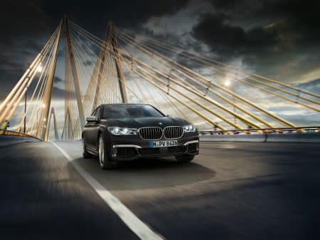 Vidéo : BMW M760Li xDrive intérieur et extérieur