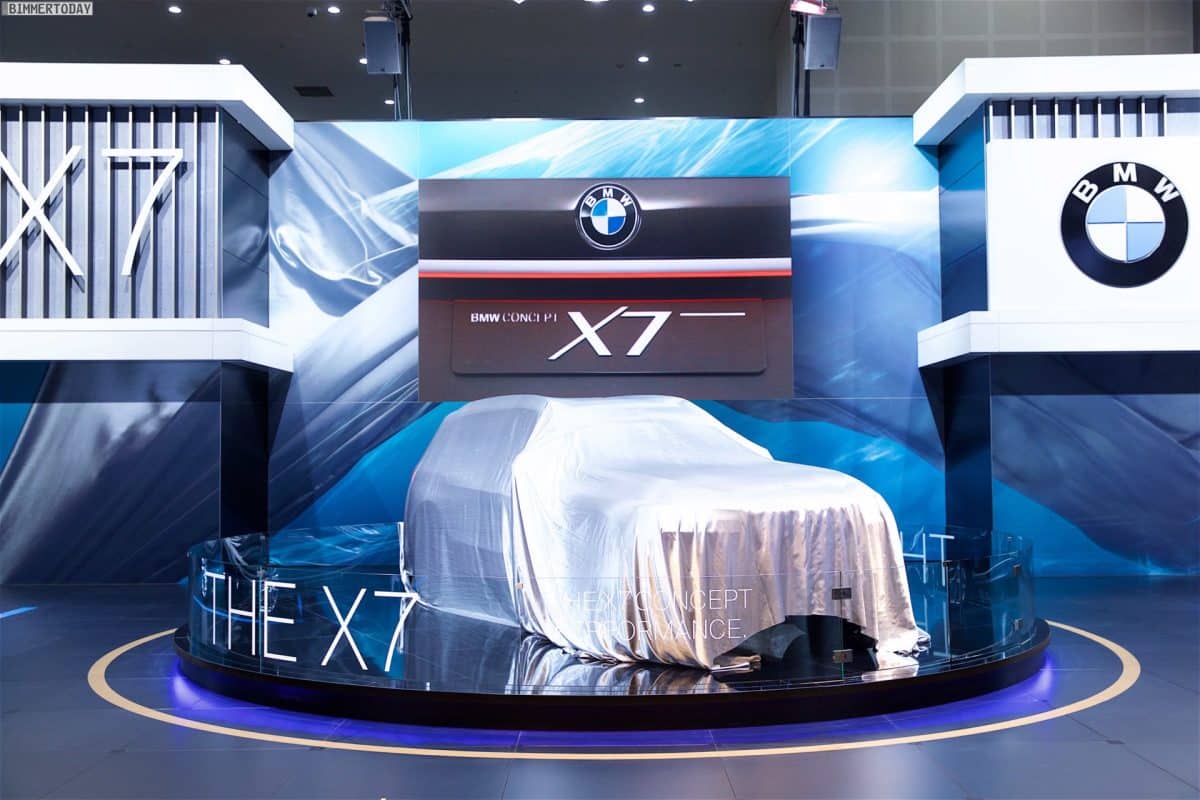 Vidéo : BMW M5 et BMW X7 Concept iPerformance au Salon de Dubaï 2017