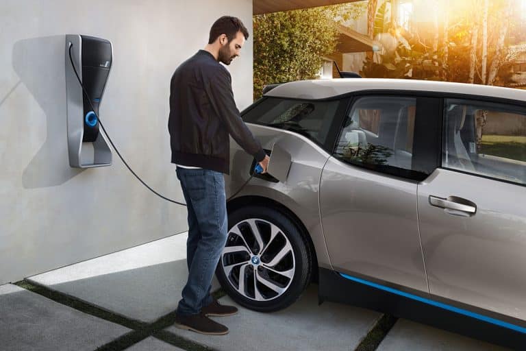 Choisir la bonne solution de recharge à la maison pour votre voiture électrique