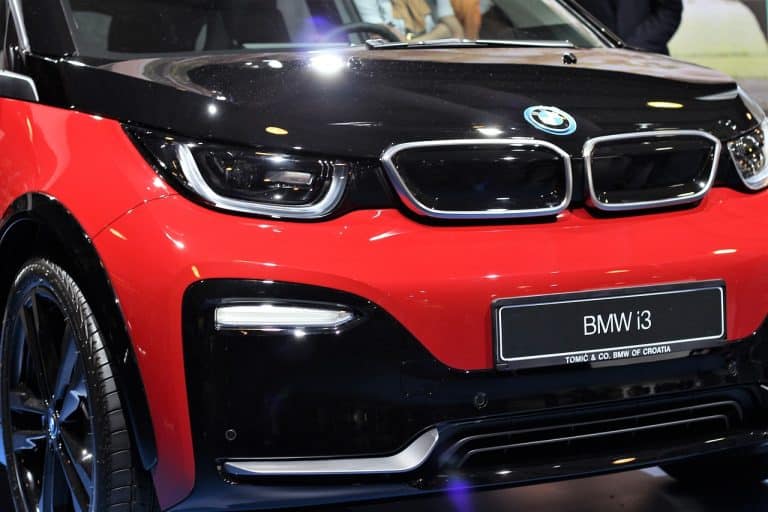 Une mise à niveau sportive pour la voiture électrique de BMW