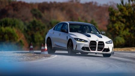 La BMW M3 surprend : son moteur straight-six pourrait perdurer !