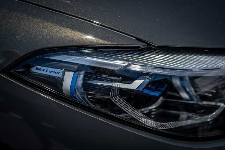 La BMW Concept Skytop : le prototype de M8 cabriolet qui va révolutionner le monde des voitures