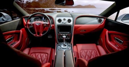 découvrez notre sélection de voitures de luxe et de prestige. des modèles haut de gamme pour les amateurs de raffinement et de confort absolu.