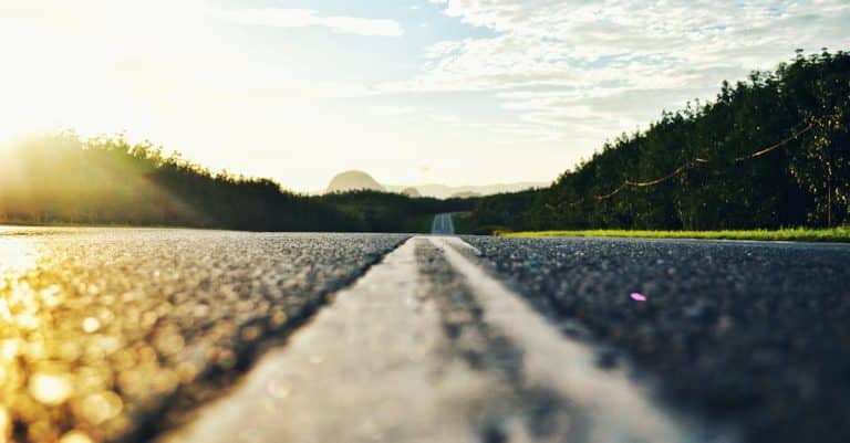 Cette BMW va-t-elle survire à un road trip sous la pluie ? Découvrez le dénouement inattendu