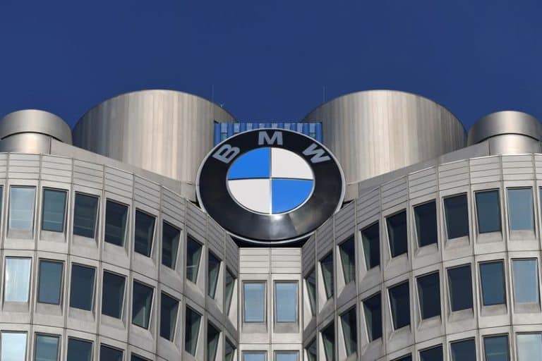 Ce nouveau SUV révolutionnaire est prêt à écraser toute la concurrence en 2025 : découvrez le choc des titans