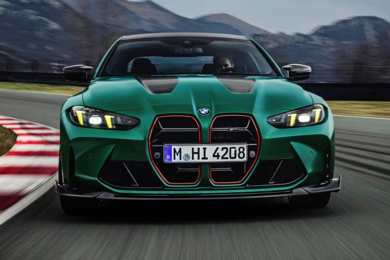 Voici le BMW M4 CS en pleine accélération : cette video va vous scotcher