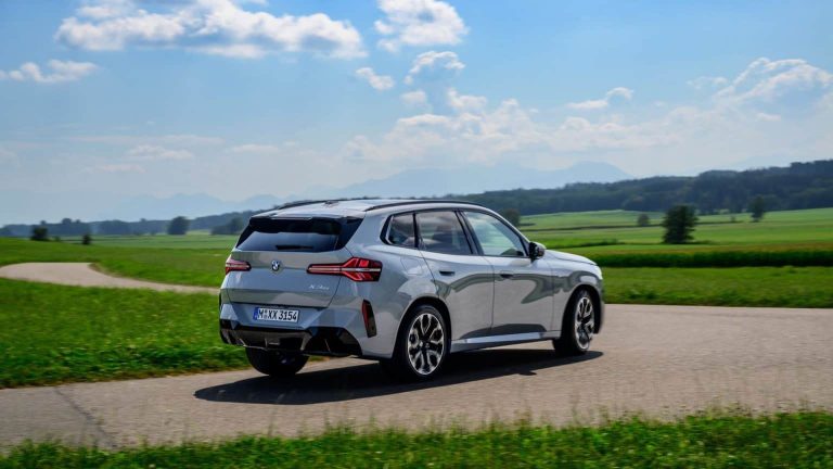 Le BMW X3 2025 se réinvente avec un nouveau design audacieux et des finitions exclusives - préparez-vous à être surpris