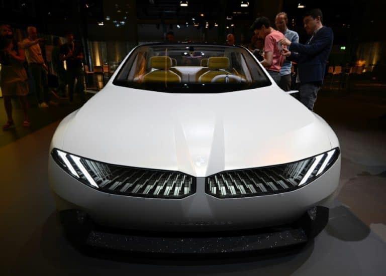 Découvrez le mystère des voitures électriques : pourquoi tant de scepticisme pour un avenir plus vert