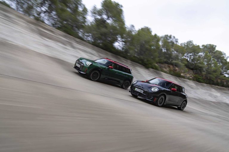 Découvrez la nouvelle Mini JCW électrique : une puissance surprenante qui pourrait tout bouleverser
