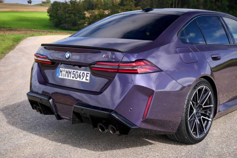 Ce qui se cache sous le capot du nouveau BMW M5 va choquer même les plus grands puristes européens