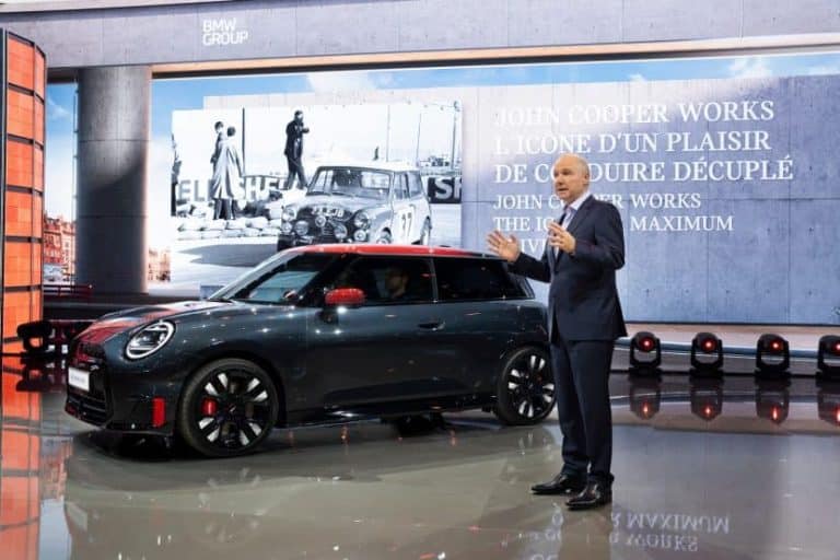 La bataille pour l&rsquo;avenir : l&rsquo;appel audacieux de BMW face à l&rsquo;interdiction des thermiques