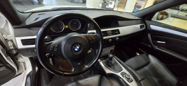 Cette BMW M5 oubliée : le surprenant tournant qui l&rsquo;a transformée en star du showroom