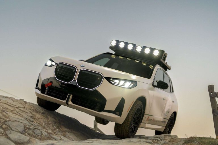 Le BMW X3 M50 métamorphosé pour le Rallye Rebelle 2024 : ces modifications incroyables qui renversent la compétition