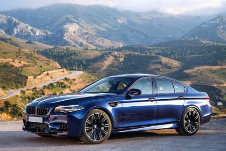 Une BMW M5 F10 qui réveille la passion des collectionneurs avec son incroyable V8 biturbo