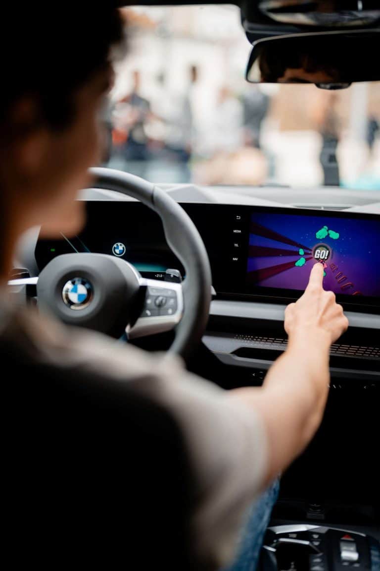 Innovation futuriste : cette BMW M235 Gran Coupé s’illumine d&rsquo;une calandre spectaculaire pour une raison inattendue