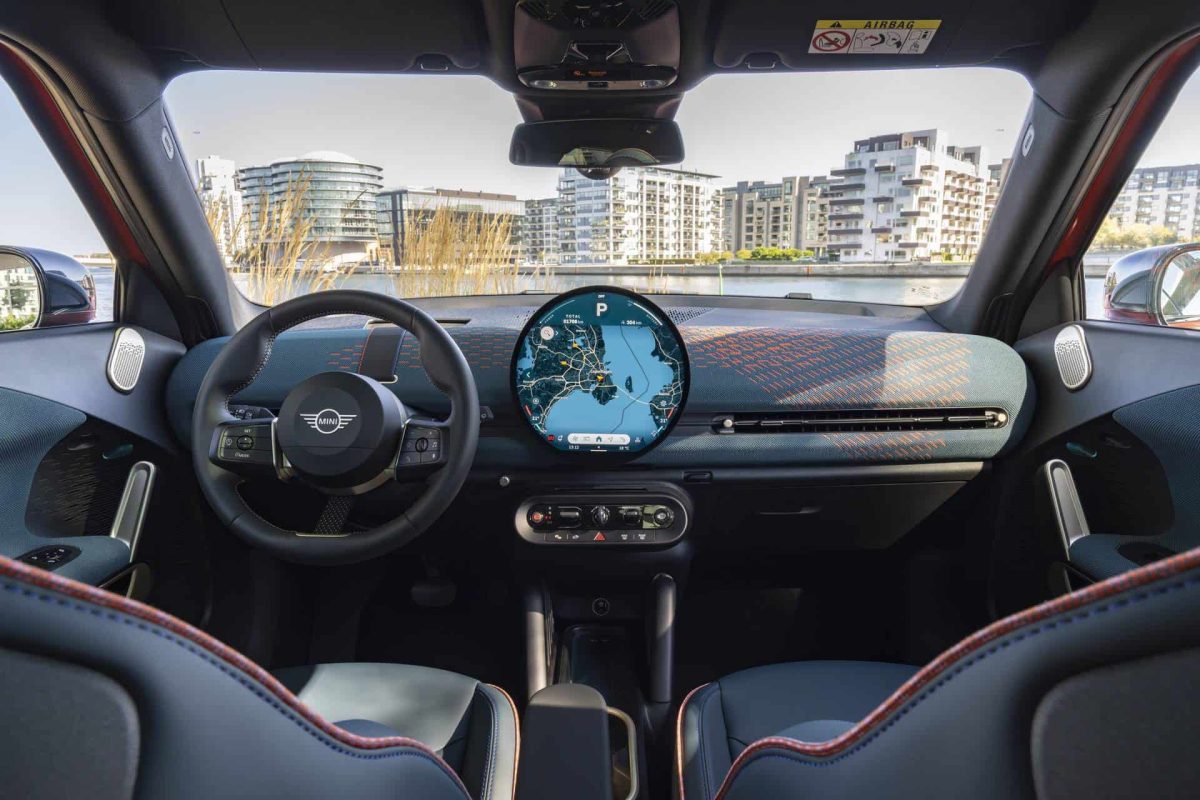 Le nouveau MINI Aceman repousse les limites : un confort luxueux et une agilité surprenante qui vont vous séduire