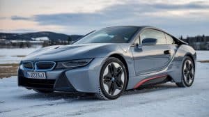 Ce pneu révolutionnaire de BMW et Pirelli promet jusqu'à 50 km d'autonomie supplémentaire en hiver : une avancée majeure !