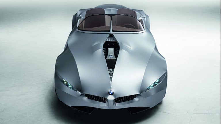 Ce concept BMW GINA fascinant renaît après 15 ans : la voiture qui change littéralement de peau redevient star