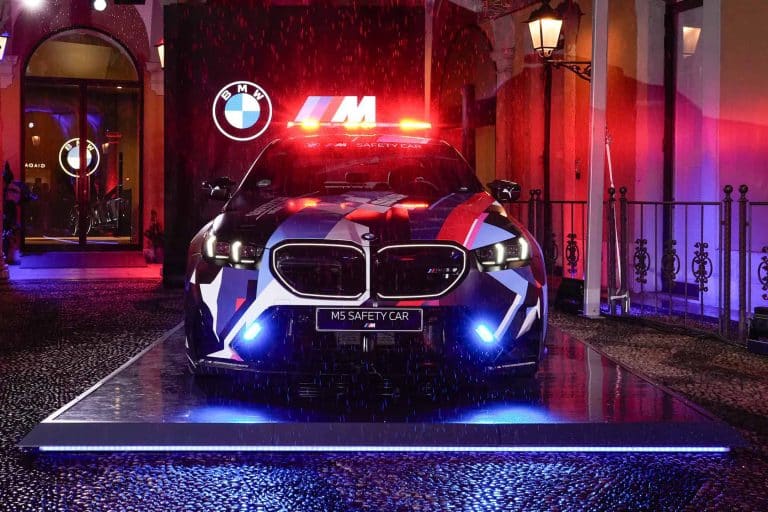 24H de Daytona : cette BMW M5 G90 fait sensation avec un design flamboyant et une démonstration de puissance inégalée