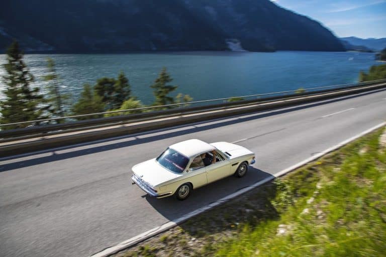 Ce concept BMW 3.0 CSi fusionne rétro et futurisme : quand les années 70 rencontrent l&rsquo;électrique moderne