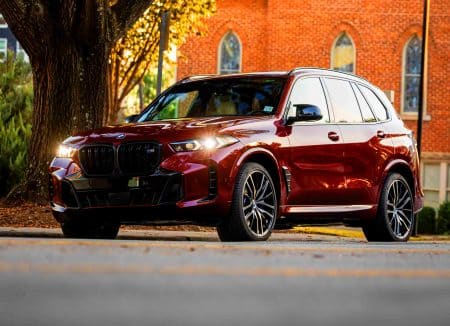 Ce printemps, BMW métamorphose ses X5, X6, et X7 : luxe amplifié et électrification imminente en Europe