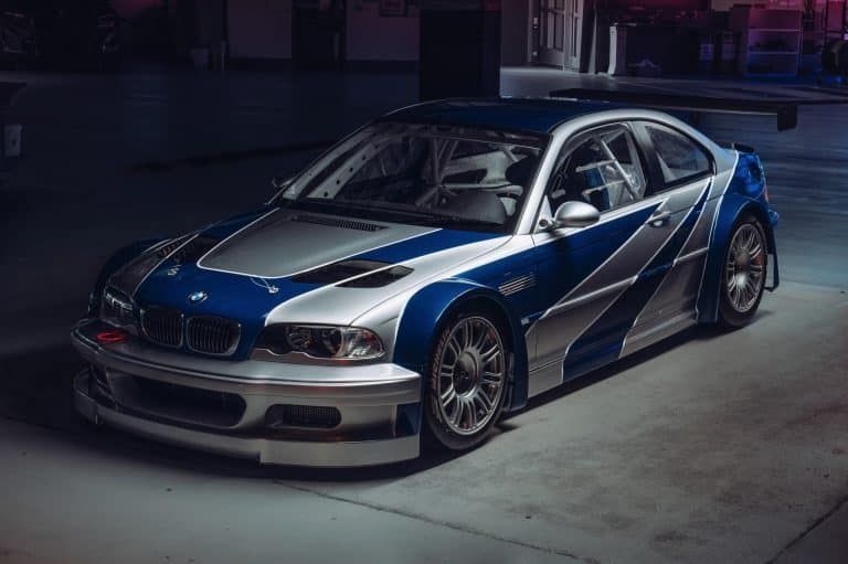 Cette BMW M3 GTR E46 légendaire vous plonge dans l&rsquo;univers de Need for Speed avec une élégance à couper le souffle