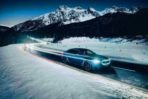 Cette BMW M5 2025 défie les lois de la physique : 717 chevaux dans la neige suisse, une prouesse époustouflante