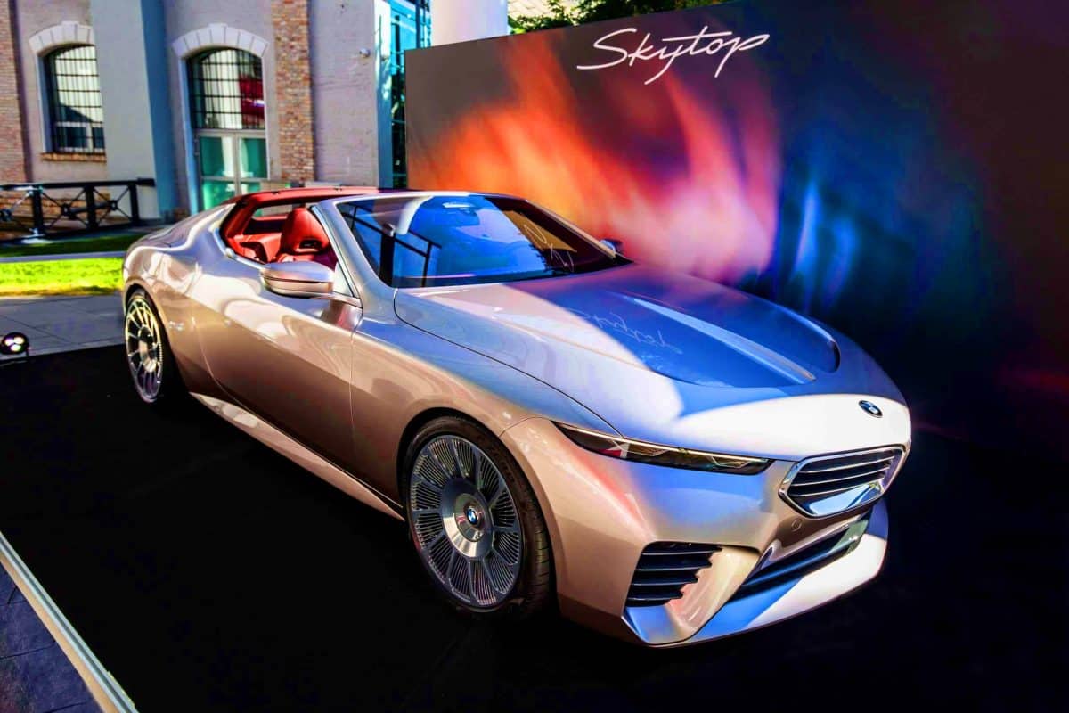 BMW annonce une révolution : toutes les voitures Skytop seront produites et livrées dès 2025 Cette BMW Skytop révolutionne 2025 : 50 exemplaires exclusifs, un chef-d’œuvre d’ingénierie et de design époustouflant