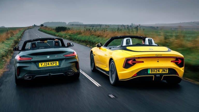 Cette MG Cyberster électrique à 496 ch peut-elle renverser la BMW Z4 et ses 335 ch nostalgiques ? Réponse ici
