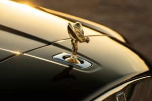 Cette Rolls-Royce électrique de 2025 promet de redéfinir le luxe avec une technologie futuriste et des performances inégalées