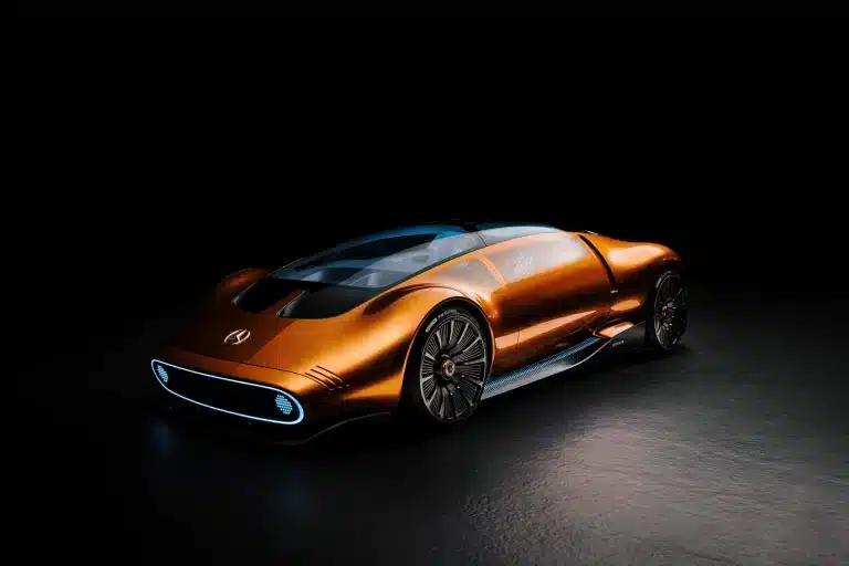 Mercedes-Benz invente une peinture solaire futuriste qui transforme chaque rayon de soleil en énergie pour votre voiture électrique