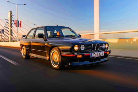 Avec seulement 600 exemplaires produits, cette BMW M3 E30 Sport Evolution de Mate Rimac, 238 chevaux de légende, défie le temps et la rareté