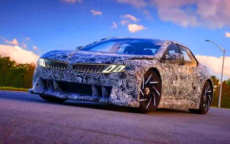 Ce bolide futuriste de BMW, 20 fois plus puissant qu’une Ferrari, redéfinit l’avenir des voitures électriques avec 13 000 lb-pi de couple