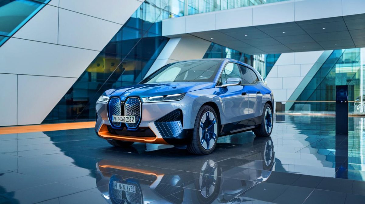 Ce SUV électrique, 2026 BMW iX, aussi cher qu'une maison à 124 325 $, redéfinit le luxe automobile américain