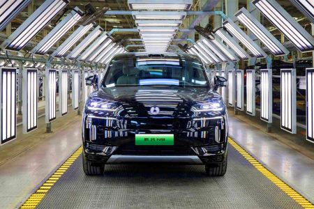 Le SUV Denza N9 de BYD : 952 chevaux pour conquérir l’Europe à moitié prix d’un Range Rover, mais est-ce suffisant ?