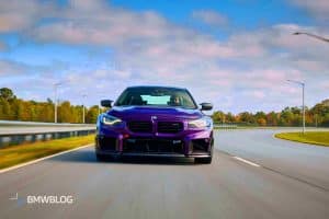 BMW M2 xDrive débarque et préserve ce modèle culte en propulsion manuelle, un choc pour les puristes