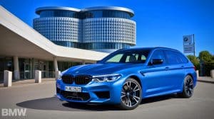 Cette BMW M5 Touring en bleu San Marino : 150 couleurs disponibles et déjà en rupture dans plusieurs pays
