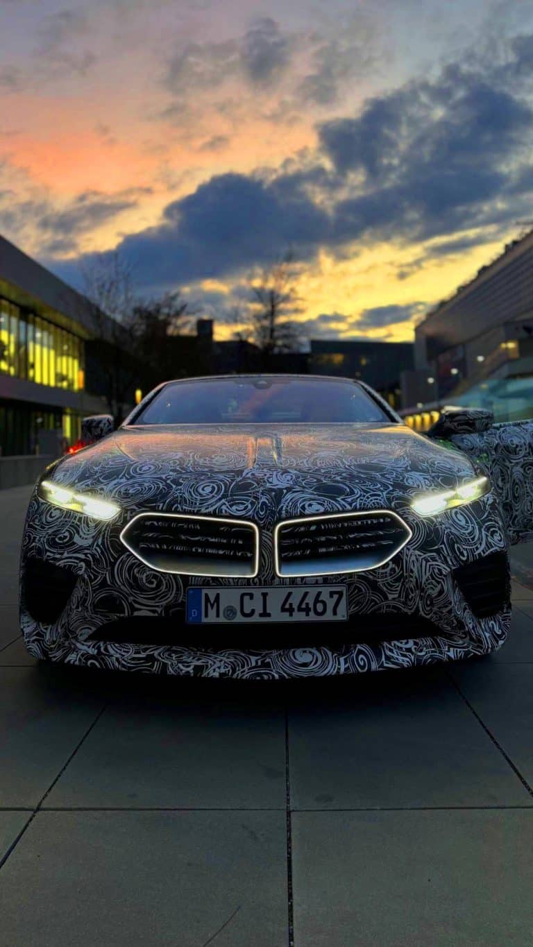 « La chasse au trésor des routes allemandes » : cette BMW Skytop rare et inédite découverte à Munich enflamme les passions