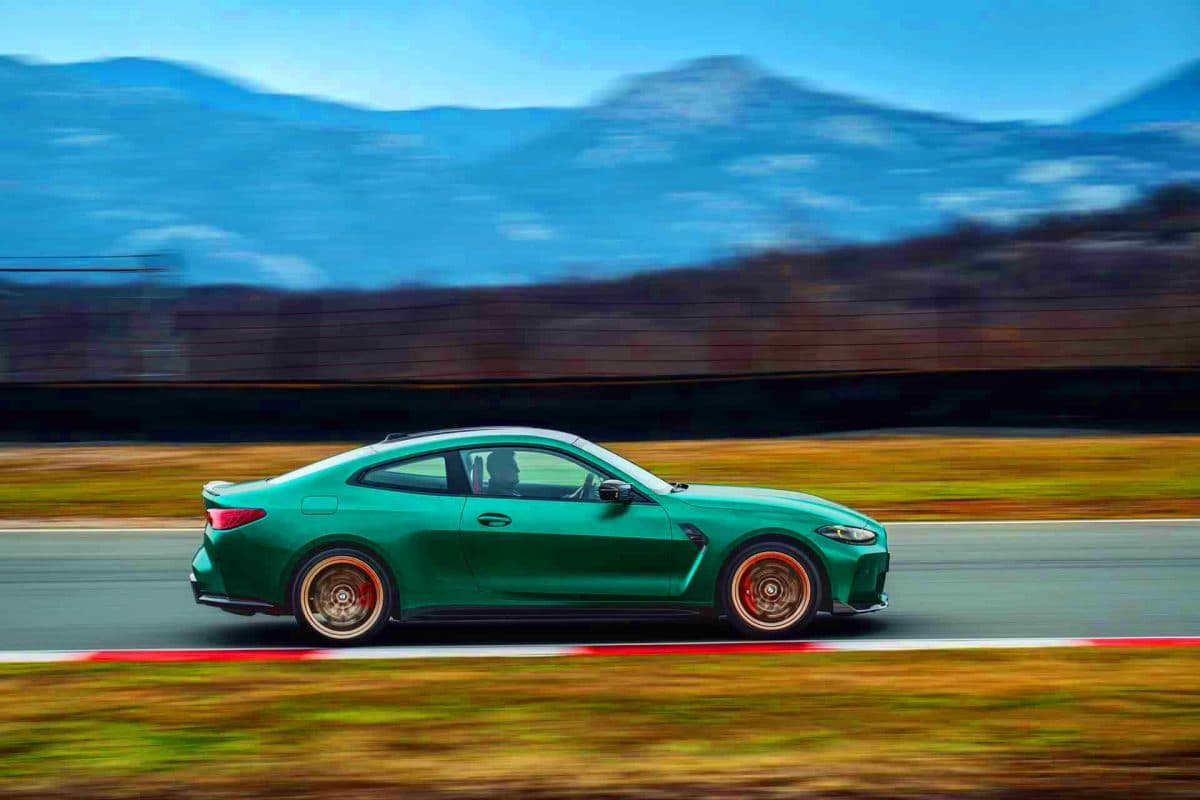« Duel au sommet » : BMW M3 contre M4, un affrontement générationnel en drag race qui va départager ces deux légendes La confrontation titanesque : BMW M3 et M4 s’affrontent dans une course épique à travers les âges