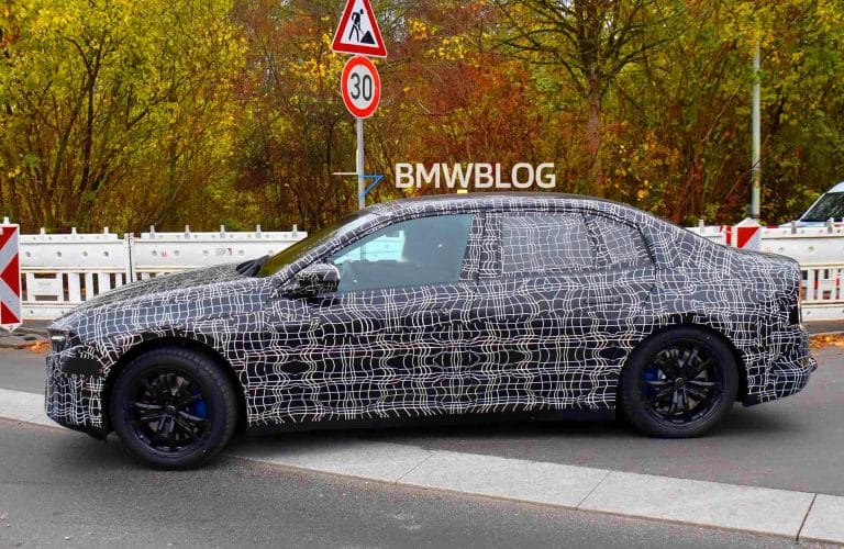 « Le géant allemand au cœur de l’Empire du Milieu » : cette BMW i3 électrique allongée débarque en Chine avec fracas