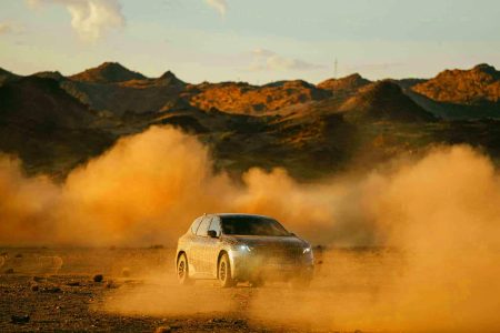 « Plus chaud que le désert ! » : cette BMW iX3 électrique affronte des tests extrêmes pour révolutionner le marché des SUV en plein soleil