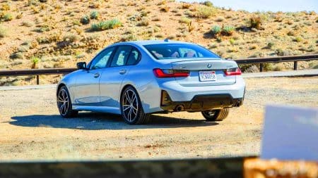 « BMW au cœur d&rsquo;un cataclysme mécanique » : rappel massif et urgent pour les modèles 2025 des séries 3, 4, 5 et X3 déclenche la panique totale