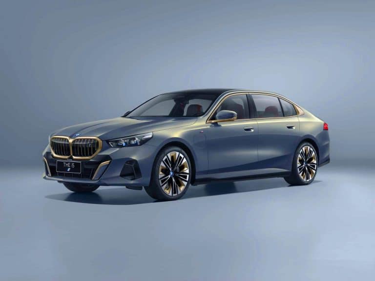 BMW et JOYNEXT intègrent la technologie V2X dans la Série 5 de 2025 : une connectivité révolutionnaire pour anticiper l’environnement en temps réel et améliorer la sécurité routière
