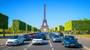 « La France défie l'Europe » : ces voitures thermiques qui sillonneront encore nos routes en 2035 malgré une interdiction historique rejetée