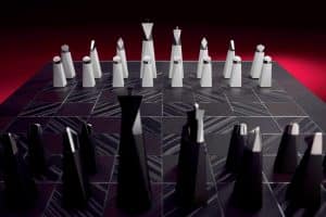 « Nous avons repoussé les limites » : le jeu d&rsquo;échecs Rolls-Royce, une année entière pour créer la merveille absolue du luxe et de la stratégie