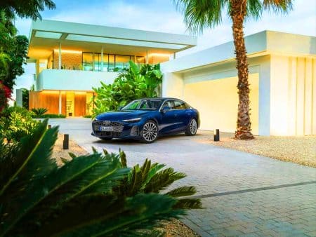 « Nous déclarons la guerre automobile » : l’époustouflante Audi A6 Sedan s’avance en titane prêt à pulvériser la BMW 5 Series