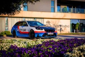 « Nous déclenchons la tempête » : BMW M5 Touring prend d&rsquo;assaut le rôle de voiture de sécurité du Real Madrid, un coup de maître spectaculaire
