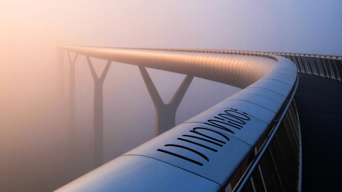 Illustration de ponts monumentaux symbolisant l'ingéniosité humaine et le progrès technologique. Image réalisée par IA.