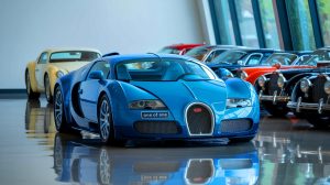 Illustration de la Bugatti Veyron Grand Sport Vitesse unique en son genre rejoignant une collection prestigieuse.