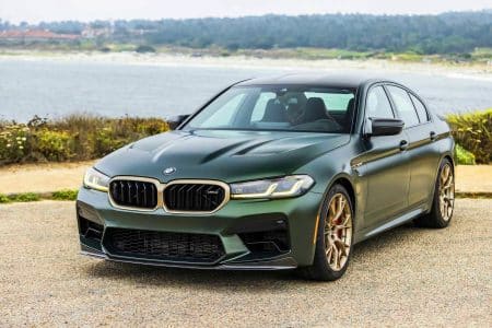 Illustration de la confrontation entre la BMW M5 CS, sa version hybride et l'AMG GT63 S E-Performance en course de dragster
